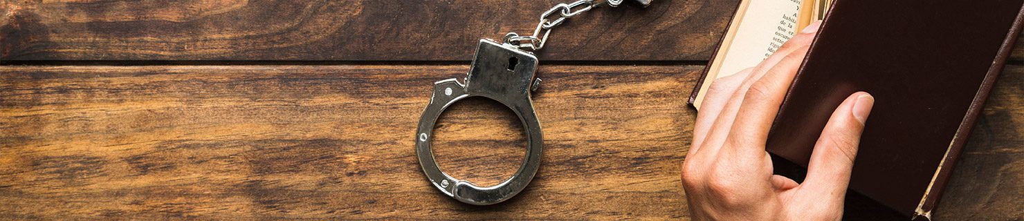Procedimientos legales tras ser acusado de un crimen de inmigración en estados unidos Procedimientos legales tras ser acusado de un crimen de inmigración en estados unidos