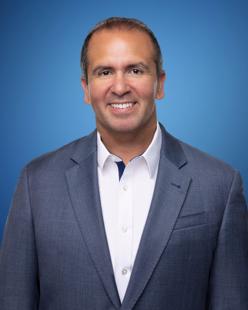 Luiggi Perdomo, socio fundador, abogado especialista en inmigración de Perdomo Dorsett Immigration Law en Dallas